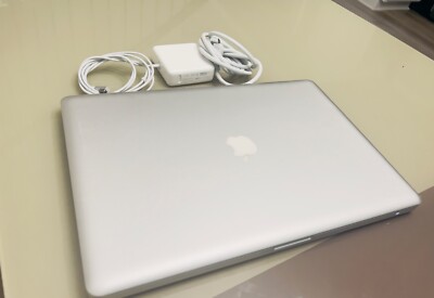 Apple MacBook Pro A1297 17