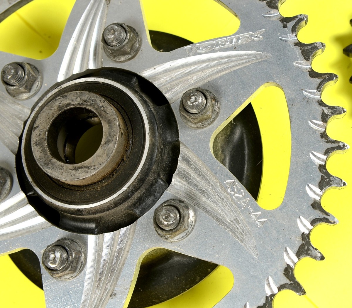 KAWASAKI - NINJA ZX6R - VORTEX RENTHAL 520 FRONT REAR SPROCKET HUB