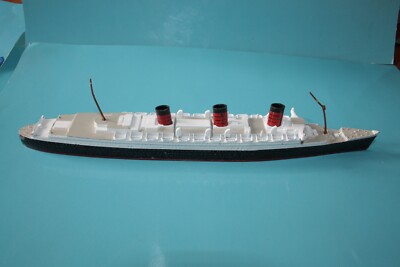 Triang Tri-ang Minic Ships Model M703 Queen Mary for sale online