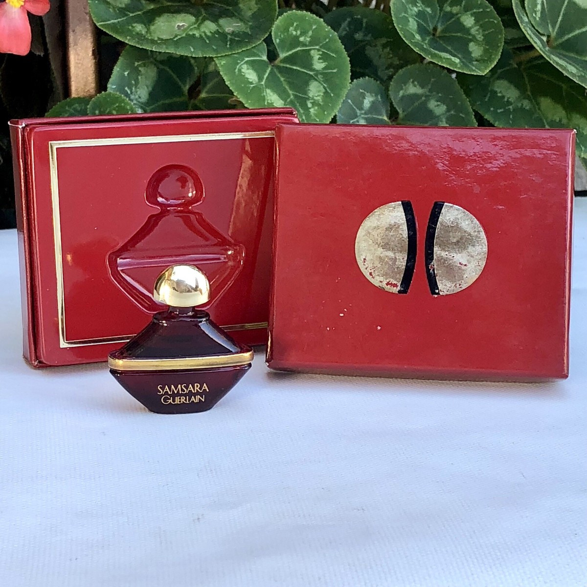 Rare Vintage 1989 Guerlain SAMSARA Perfume Ruby Red Glass Bottle