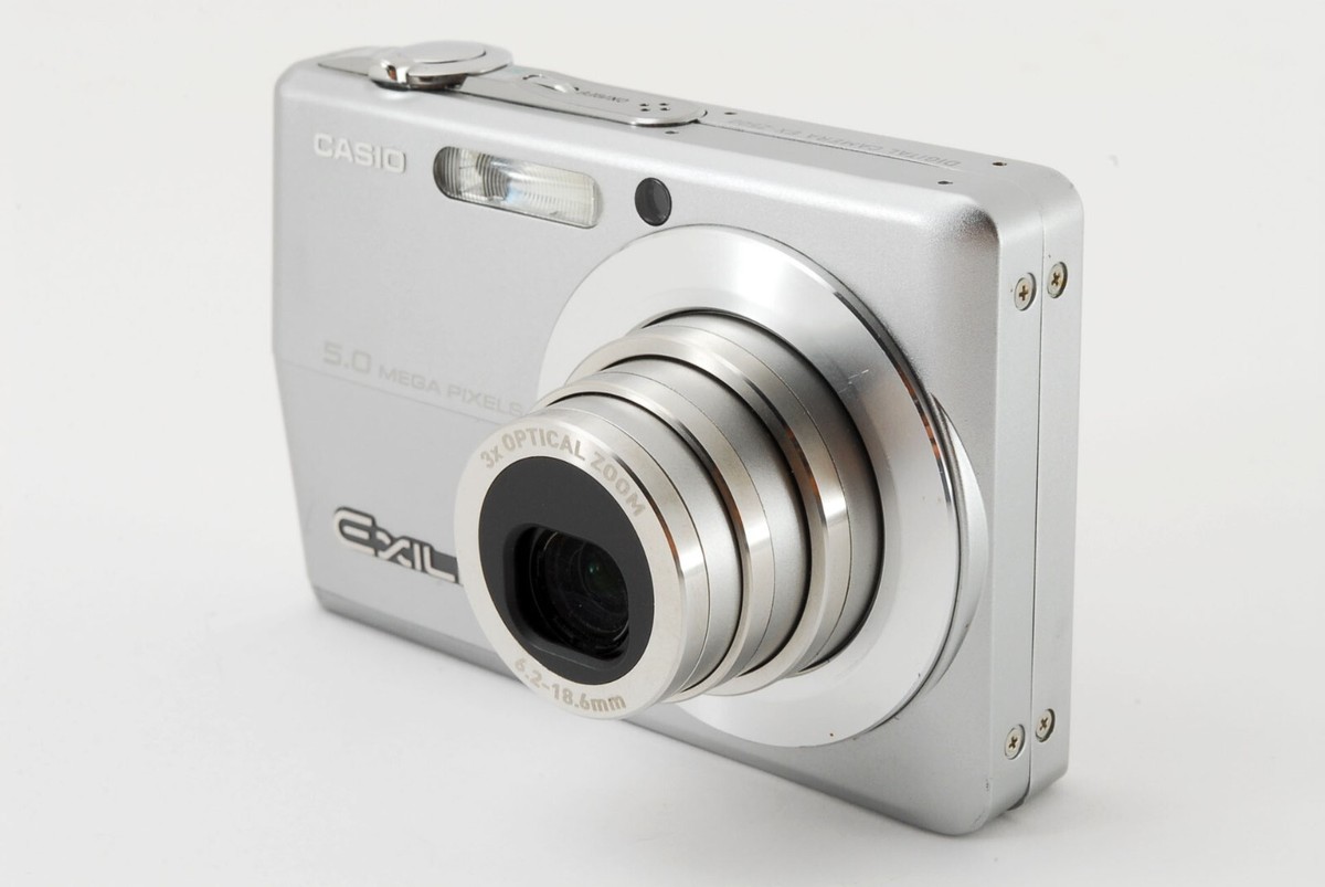 CASIO EXILIM EX-Z500 Silver 5.0MP Compact Digital Camera [Exc+++