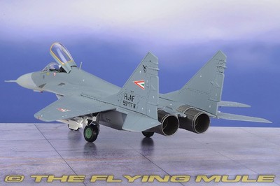 M*J様 ホビーマスター MIG-29 空軍 オマケ付き M*J様 ホビーマスター