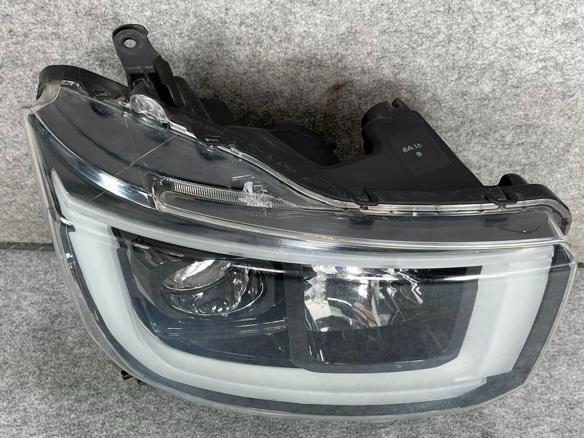 ダイハツ ウェイク 右ヘッドランプユニット 中古 ダイハツ ウェイク 右