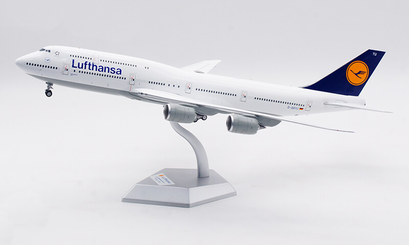 1:200 SQ Wings Lufthansa Boeing 747-8 D-ABYA Passenger Airplane