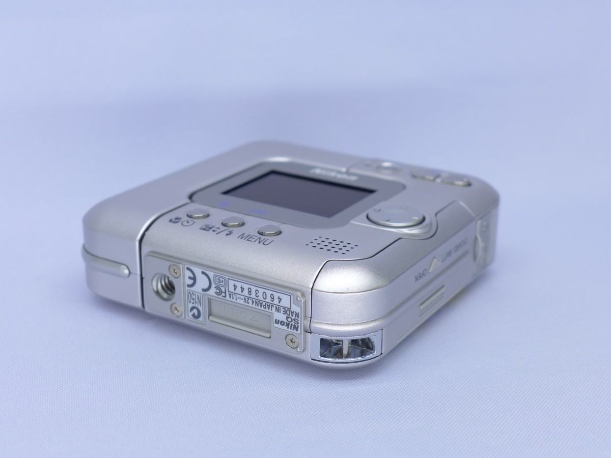 Nikon COOLPIX SQ 3.1MP Digital Camera - Silver for sale online | eBay