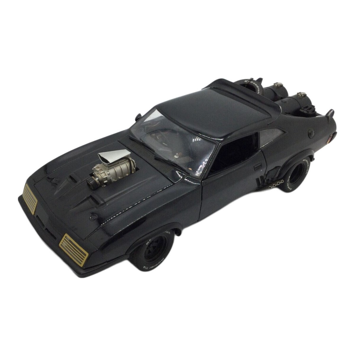 AUTOart Mad Max 2 Diecast Car The Road Warrior Interceptor 1/18
