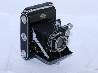 Zeiss Super-Ikonta A (531) 6x4.5cm Folding Camera. Zeiss Tessar