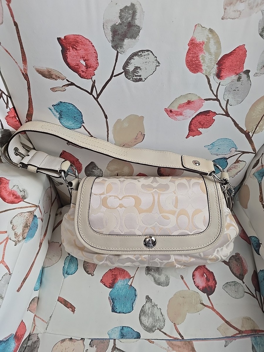 Coach Y2k Soho Pleated Optic Signature Flap Satchel. K0959-F14490