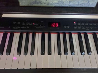 Yamaha Digital Piano CLP-330 | eBay