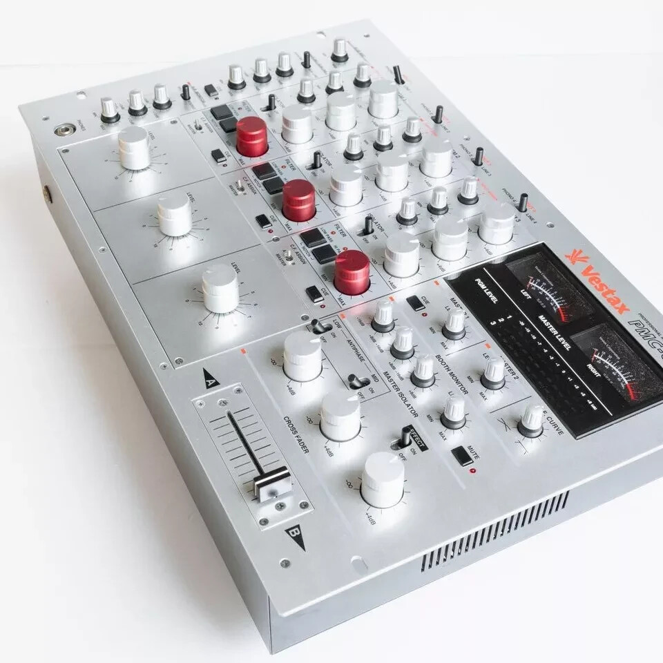 Vestax PMC-CX Professional DJ Mixer Carl Cox Model PMCCX PMC-500