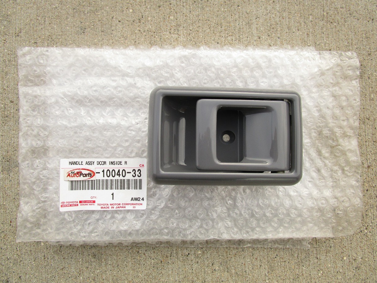 90 - 93 TOYOTA LAND CRUISER FZJ75 FRONT RH SIDE INTERIOR DOOR