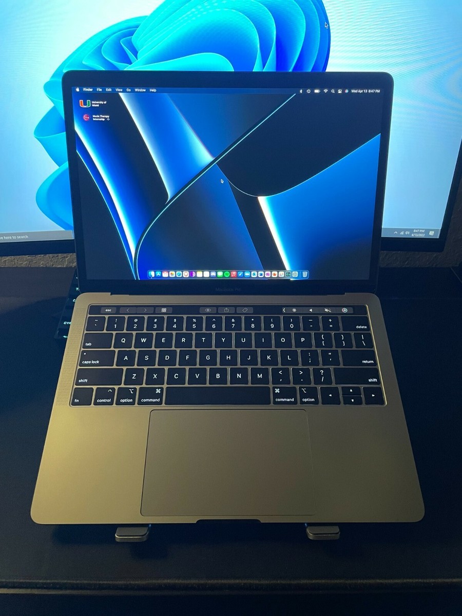 MacBook Pro 13-inch, 2019, Two Thunderbolt 3 ports 1.4 GHz Intel