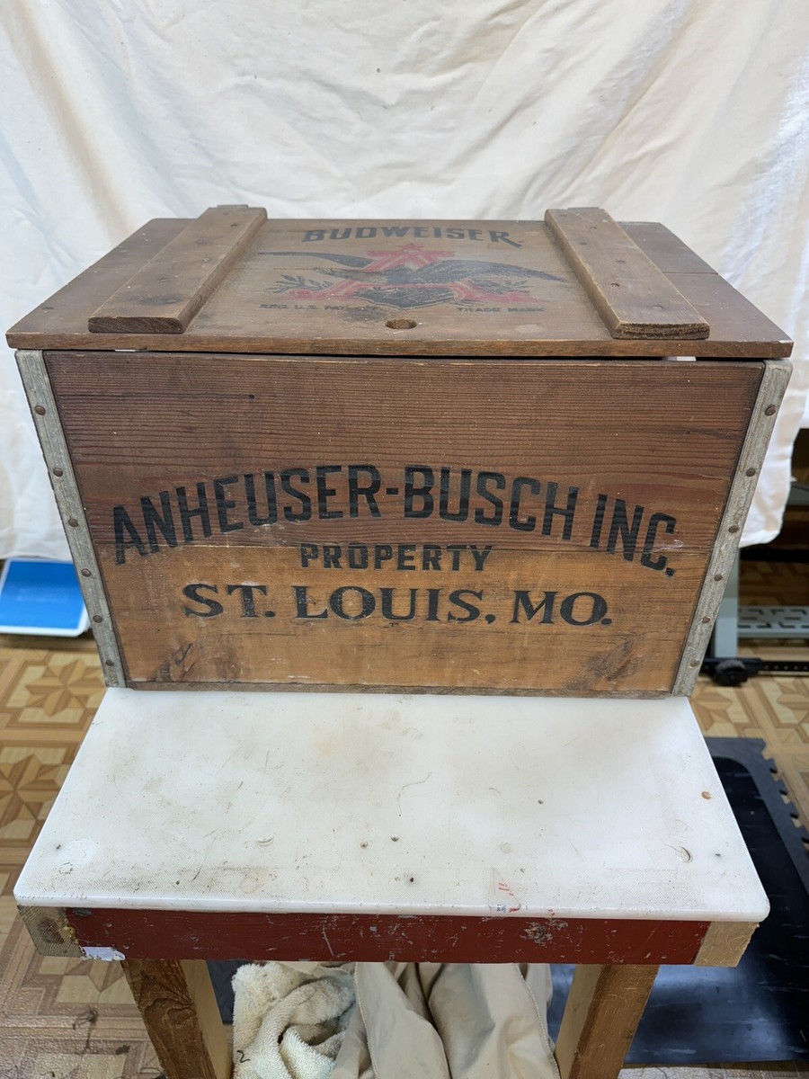 Vintage ORIGINAL 1976 Anheuser Busch Beer Wood Box Antique