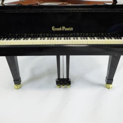 SEGA TOYS Grand Pianist Miniature Black Grand Piano 1/6 Scale