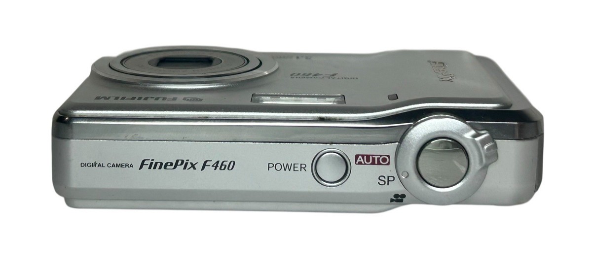 Fujifilm FinePix F Series F460 5.1MP Digital Camera - Silver for