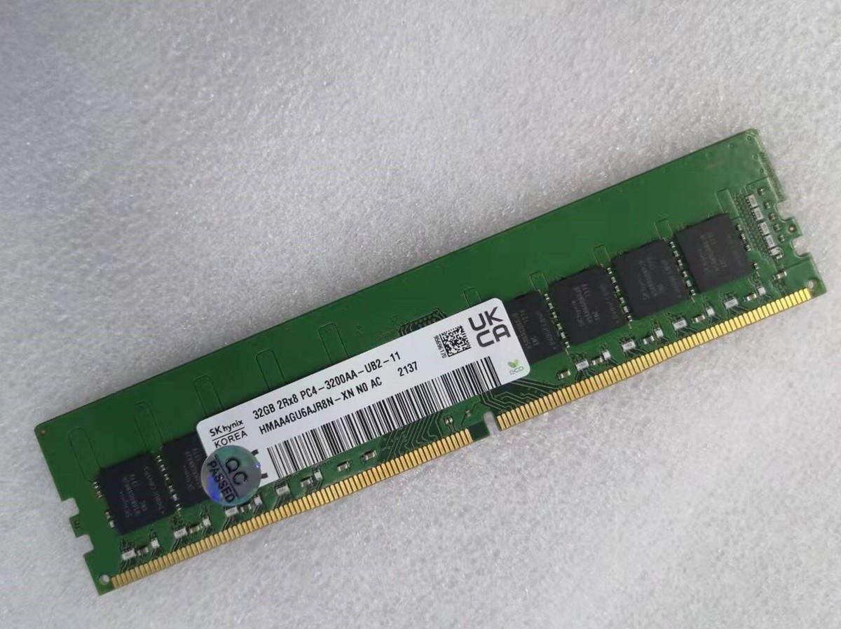SK Hynix 32GB DDR4 3200 2Rx8 PC4-25600 HMAA4GU6AJR8N-XN 288pin