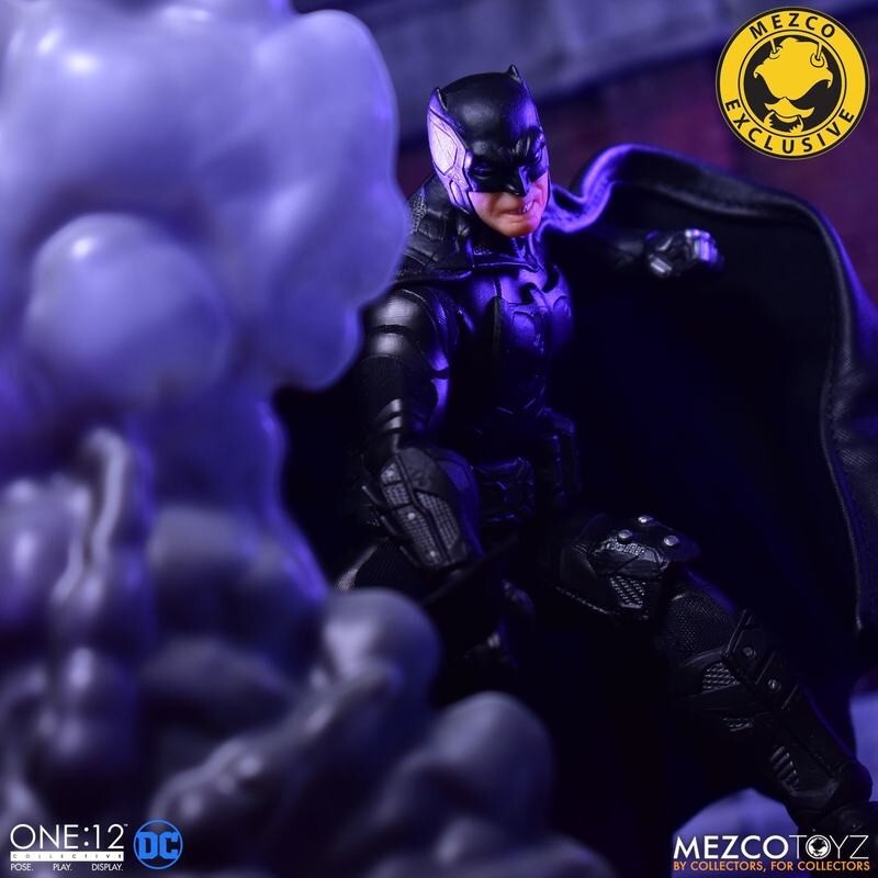 MEZCO One:12 BATMAN Supreme Knight SHADOW Edition MDX Exclusive