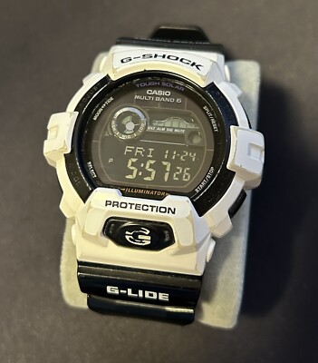 Casio G-Shock Solar GWX-8900B 3279 Black White WR 20 Bar Quartz