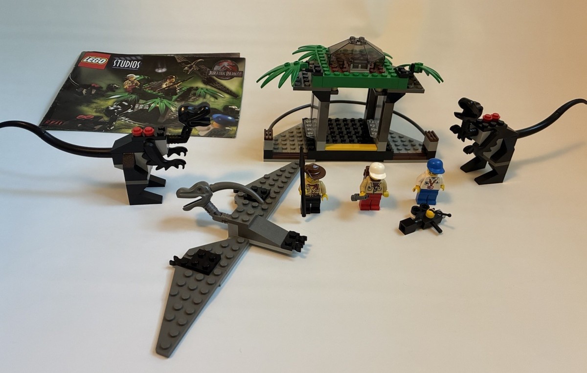 LEGO Studios 1370 Jurassic Park III Raptor Rumble 100% complete +