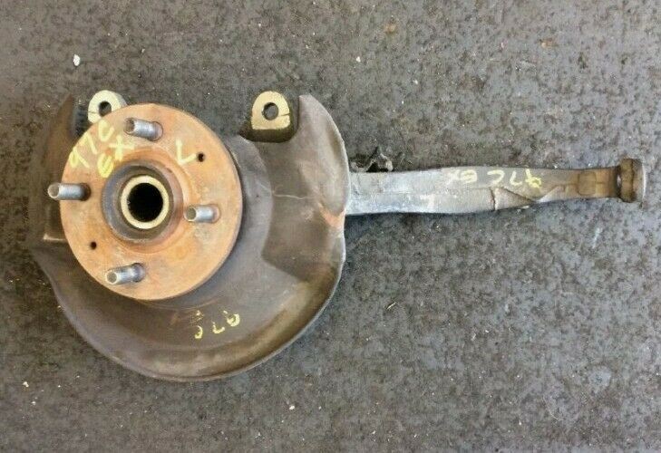1996-2000 Honda Civic Front Suspension Knuckle / Spindle Hub, Left