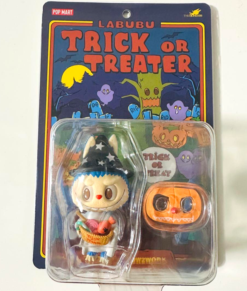 POP MART LABUBU Halloween TRICK OR TREATER Pumpkin Figure Ornament