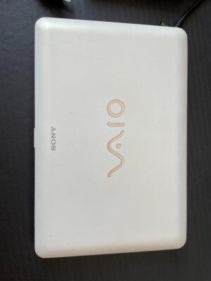 SONY VAIO W VPCW119XJ/W White Windows10 mini-notebook PC used From