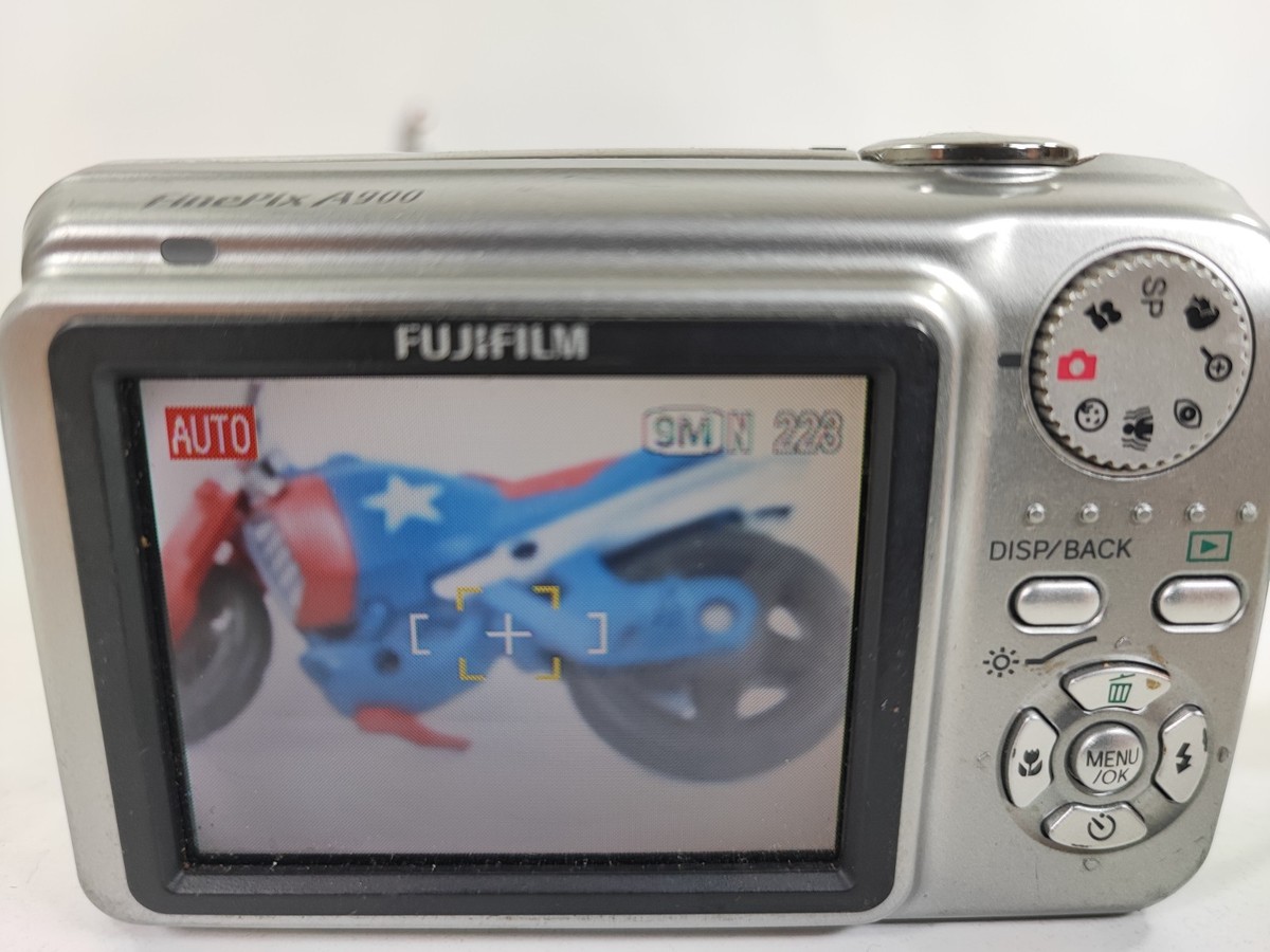 Fujifilm FinePix A Series A900 9.0MP Digital Camera - Silver | eBay