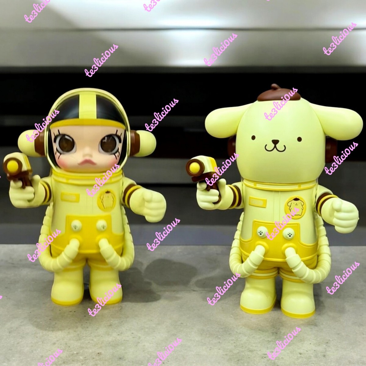 POPMART MEGA SPACE MOLLY 400% SANRIO POMPOMPURIN FIGURINE | eBay