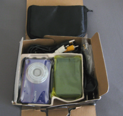 Sony Cyber-Shot DSC-W560, 14.1MP / 3.0