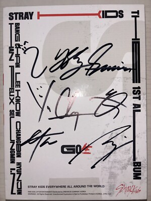 STRAY KIDS [GO LIFE] Autographed Signed Album STRAYKIDS GO生 | eBay