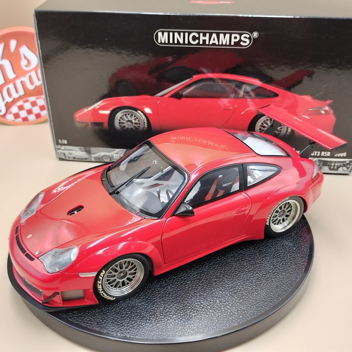 MINICHAMPS 1/18 Porsche 911 GT3 RSR FIA GT 2004 Red 100046400