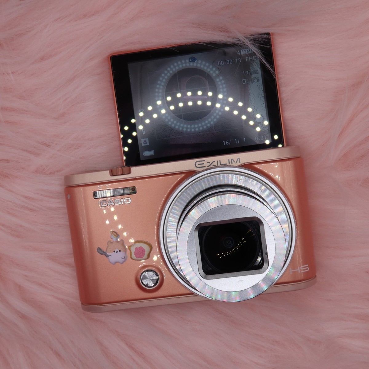 Casio Exilim EX-ZR5000 Digital Camera in Salmon Pink | eBay