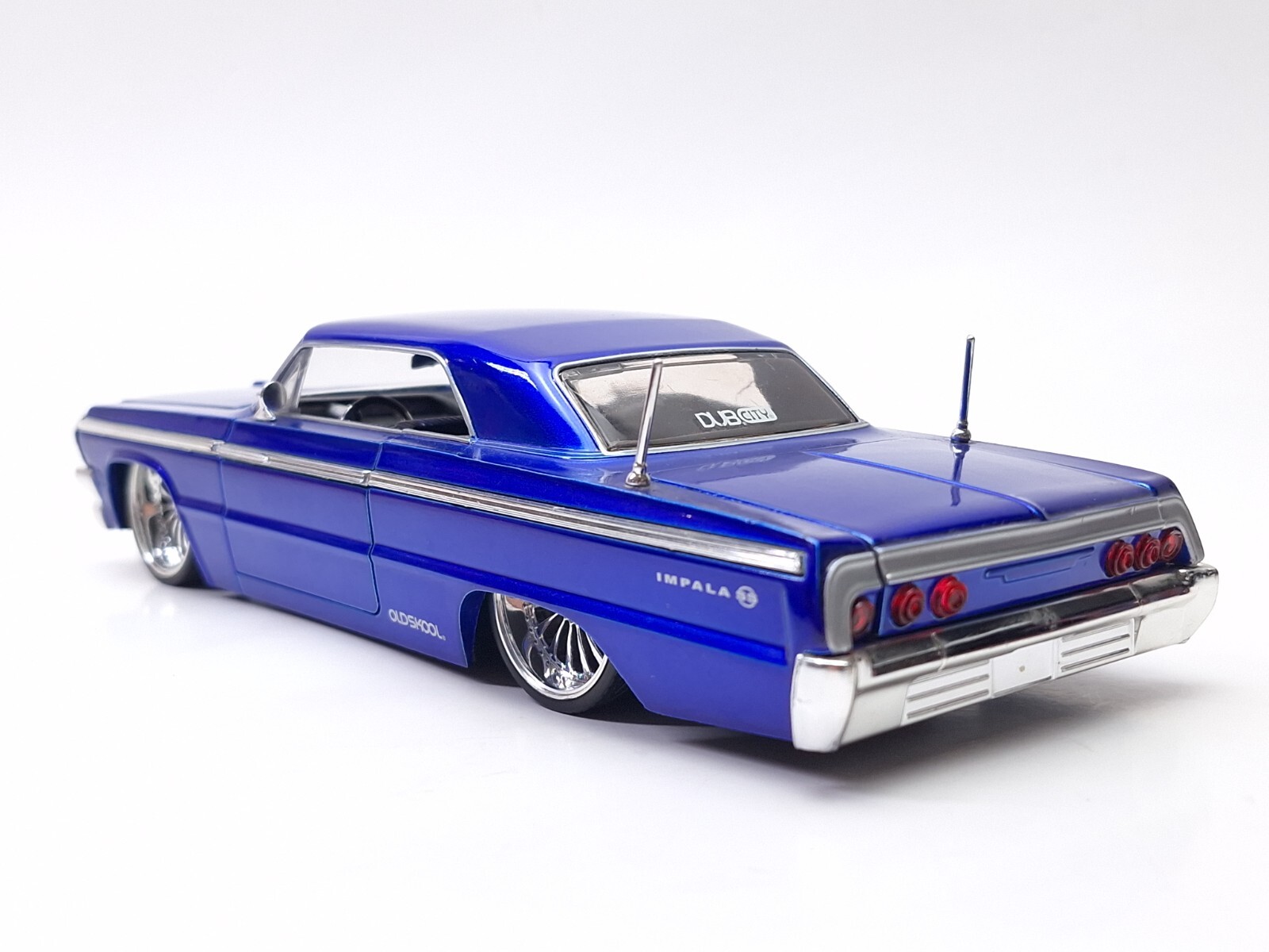 jadatoys DUBダイキャスト 64 IMPALA 1/24 インパラ DUBCITY 1964