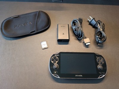 Sony PS Vita PCH-1001 OLED Great Condition Bundle w/ Case & FIFA