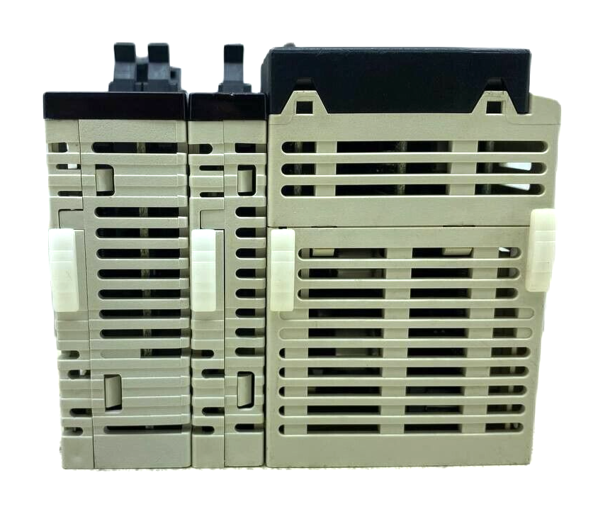 MITSUBISHI ELECTRIC FX3UC-32MT-LT PLC & FX2NC-32EYT & FX2NC-16EX