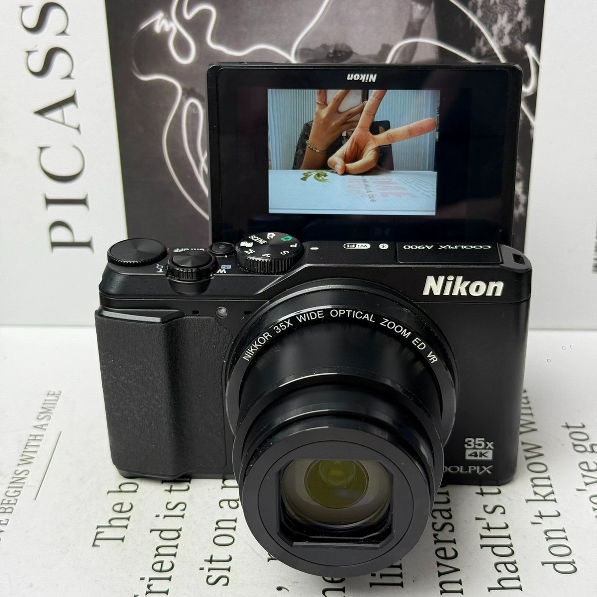 Nikon COOLPIX A900 Digital Camera Tested with Battery Compact 35x