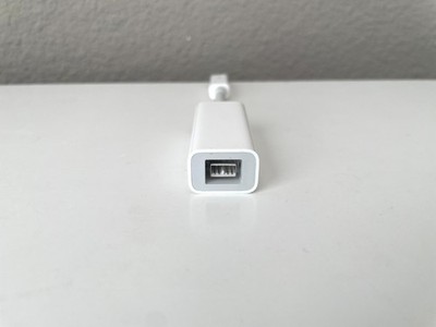 Apple Thunderbolt 2 to FireWire 800 Adapter A1463 - MD464LL/A