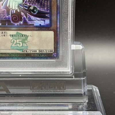 PSA 10 Dark Magician Tokyo Dome Promo 25th Secret Rare TD01-JP001