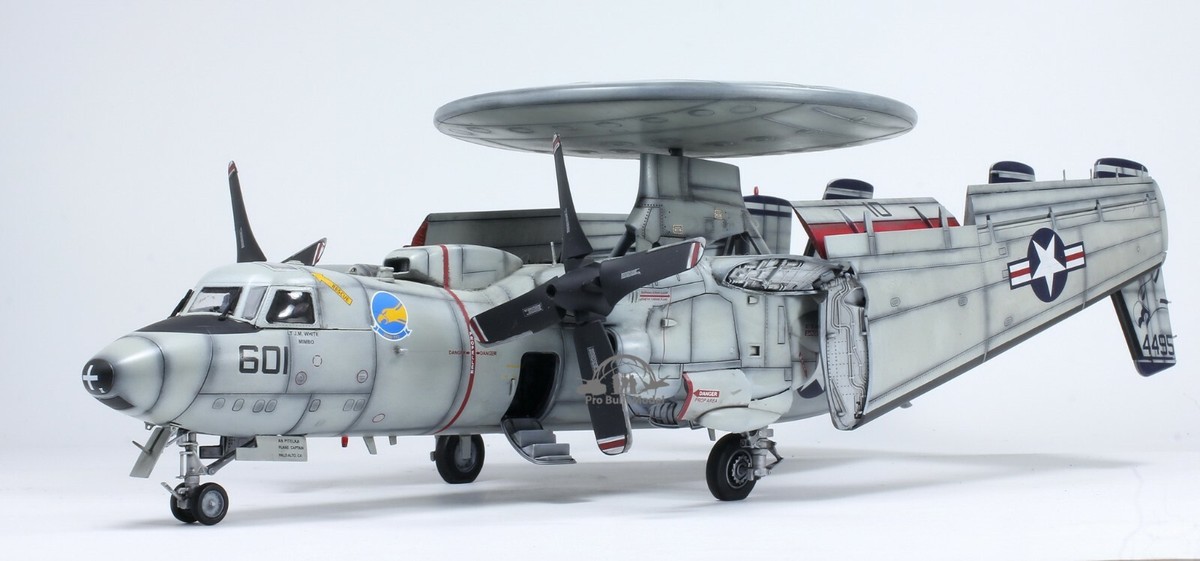 PreSale US Navy E-2C Hawkeye (Folded Wings) 1:48 Pro Built Model