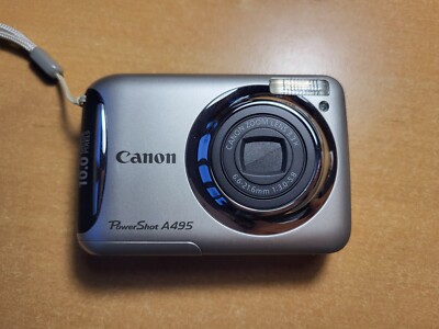 Digital Camera Canon PowerShot A495 10MP - 3.3x Zoom Silver