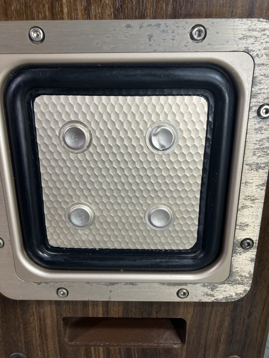 Pair Of Sony APM-22ES Speakers 6 Ohm 160w Tested Missing One Grill