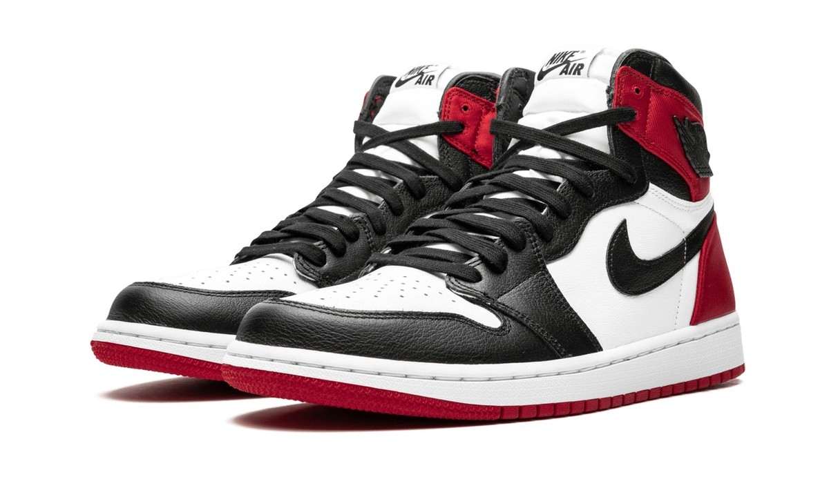 NEW Nike Air Jordan 1 High Retro Satin Black Toe CD0461-016
