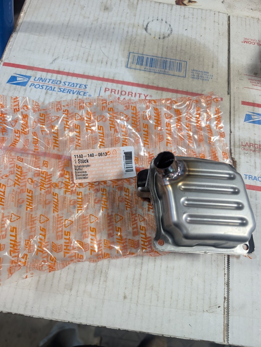 New OEM STIHL MS 362 400 MS362 MS400 Ported Exhaust Dual Port