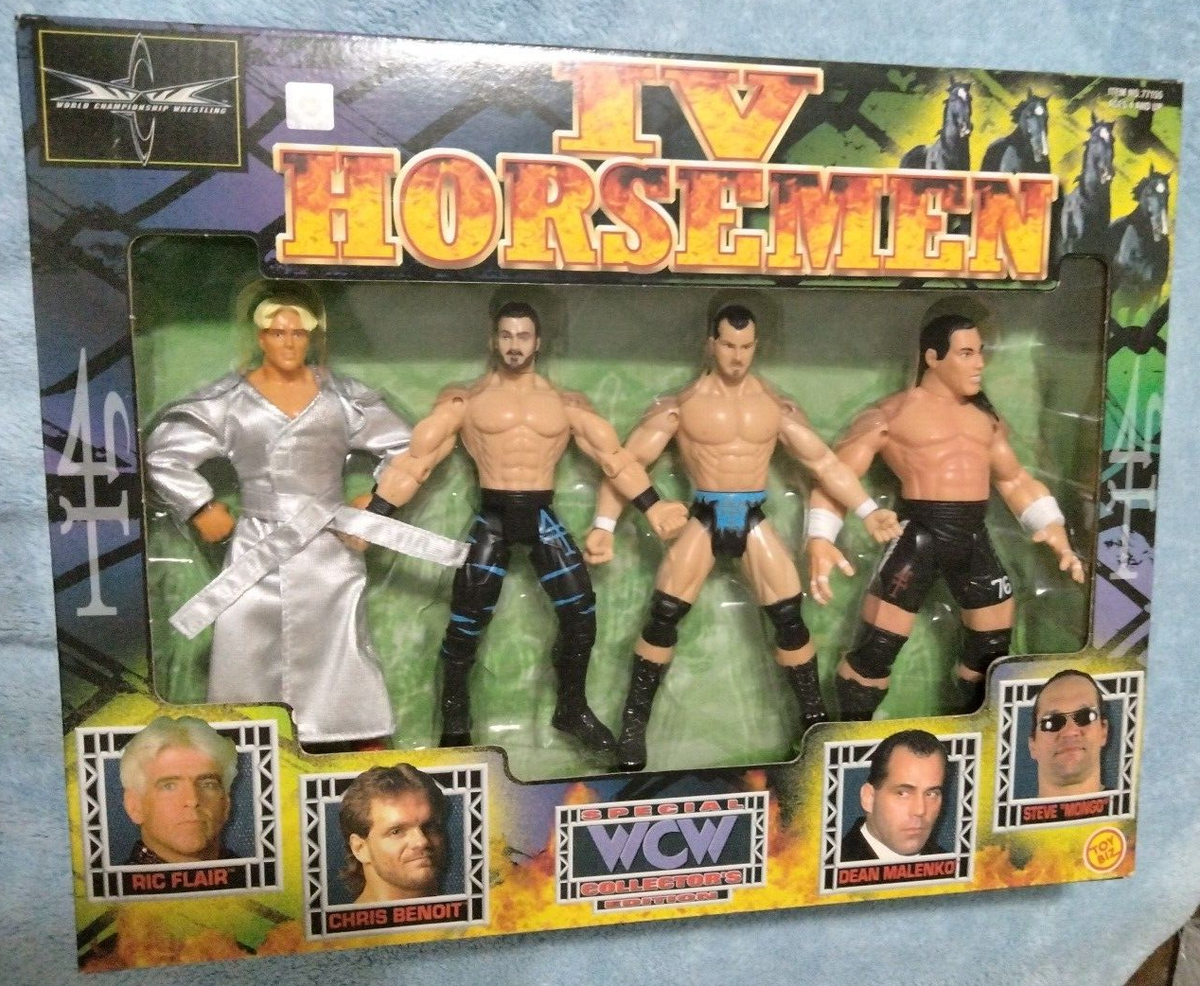 WCW Wrestling Action Figure Toy 1999 ToyBiz Chris Benoit IV 4