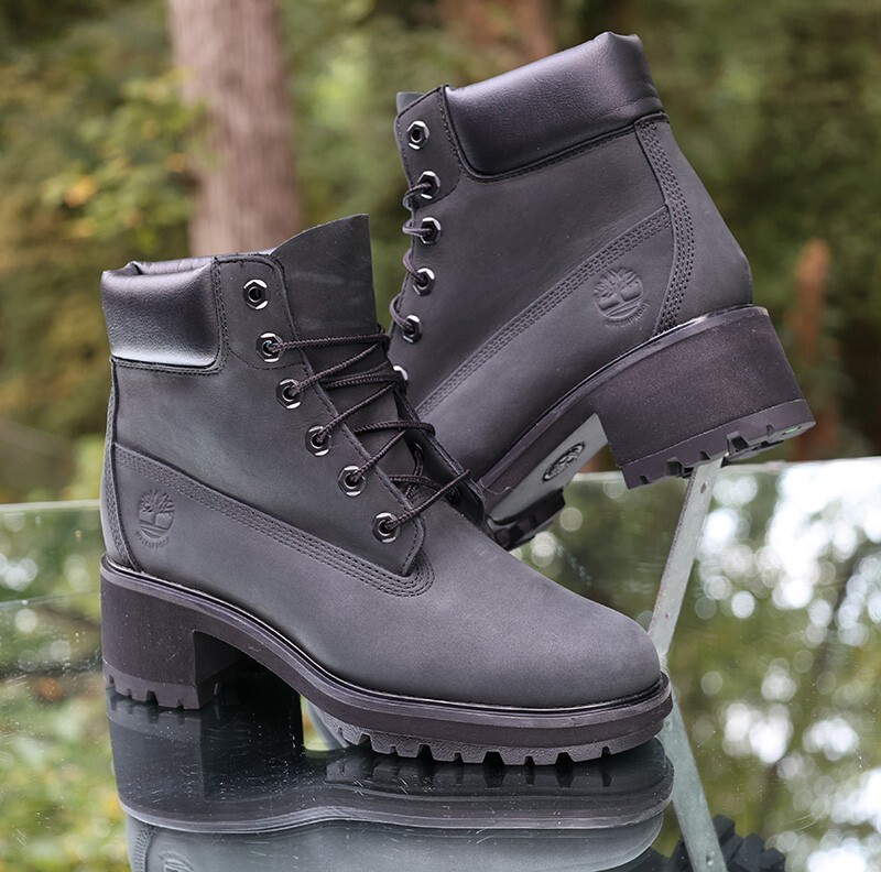 Timberland Women's Kinsley 6-inch Boots Size 7.5 Black Nubuck