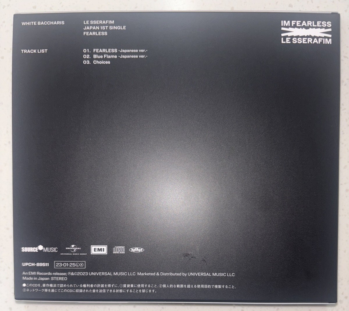 LE SSERAFIM [FEARLESS] All Member Autographed Signed Album Japan