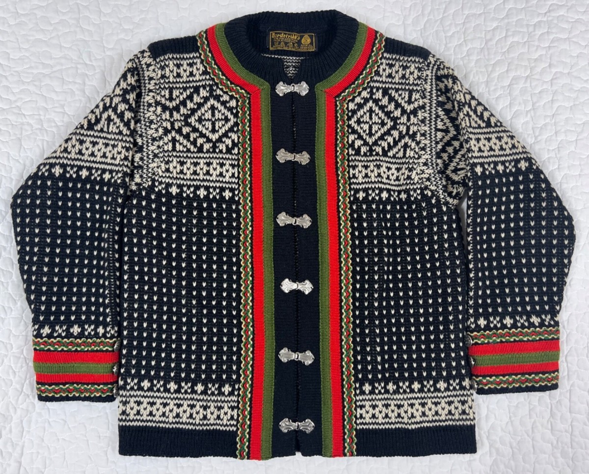 Vintage Nordic Sweater Nordstrikk Wool Pewter Clasp Black Norway