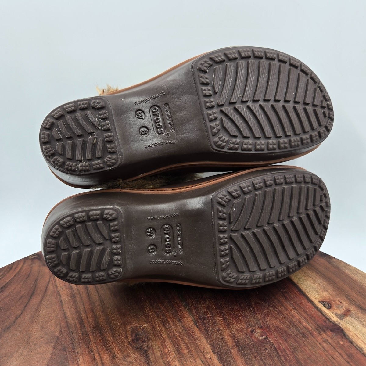 Crocs Cobbler Fuzz Shoes Women 6 Brown Faux Fur Lined Platform