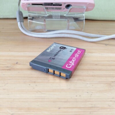 Sony Cyber Shot DSC-T10 7.2MP Digital Camera | 3x Optical Zoom