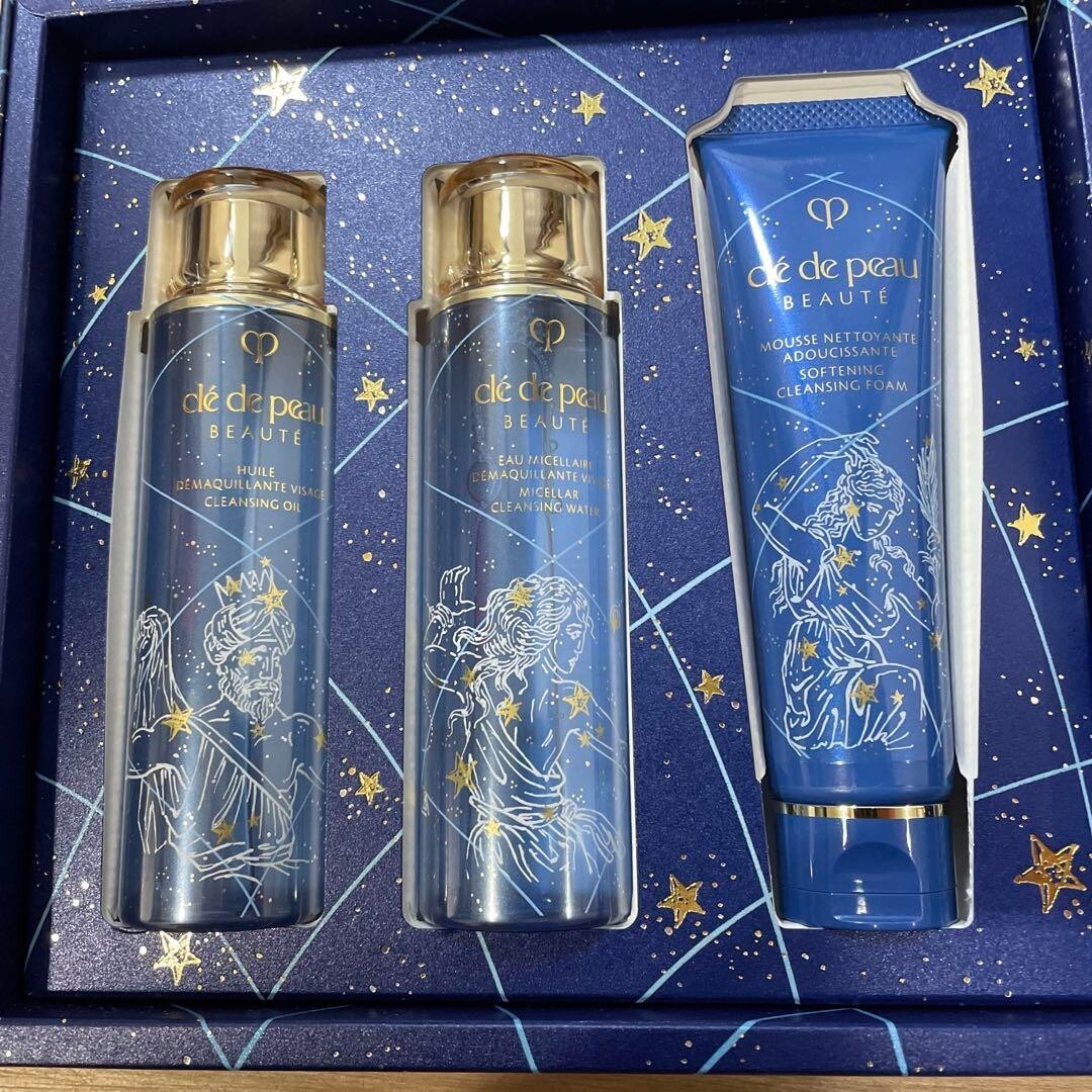 Cle de Peau Beaute Cleansing Trio Set 2022 - Cleansing Oil, Foam